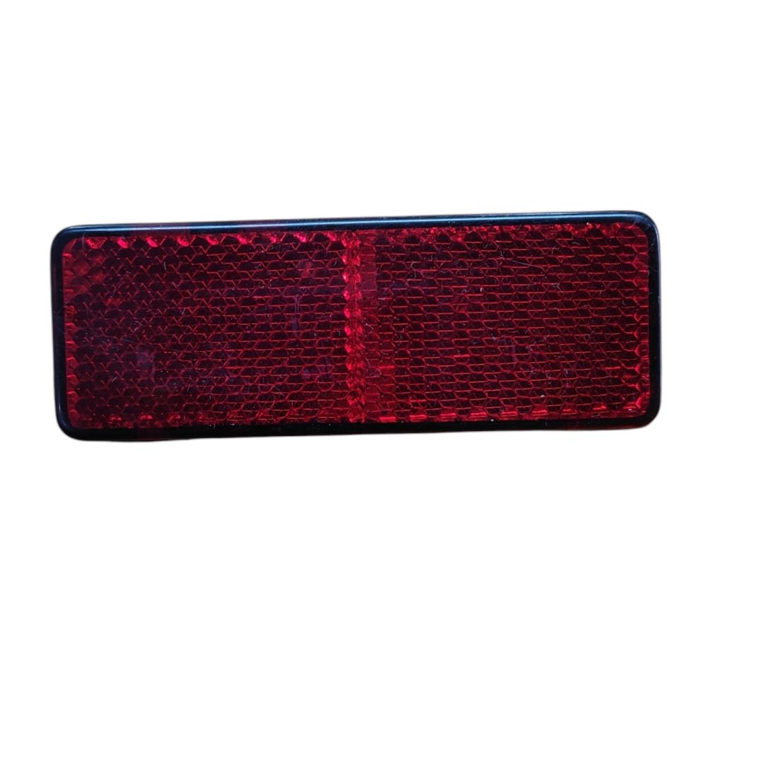 ojo-de-gato-rectangular-tras-varios-my26-200